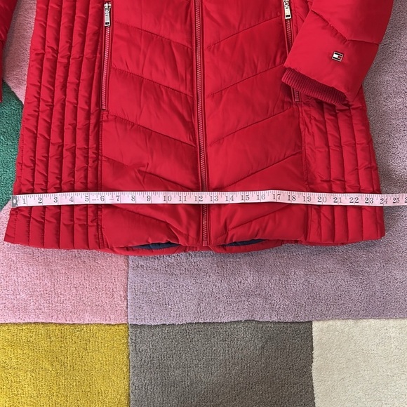 Tommy Hilfiger Chevron Removable Faux-Fur Trim Hooded Puffer Coat NWOT - Picture 10 of 17